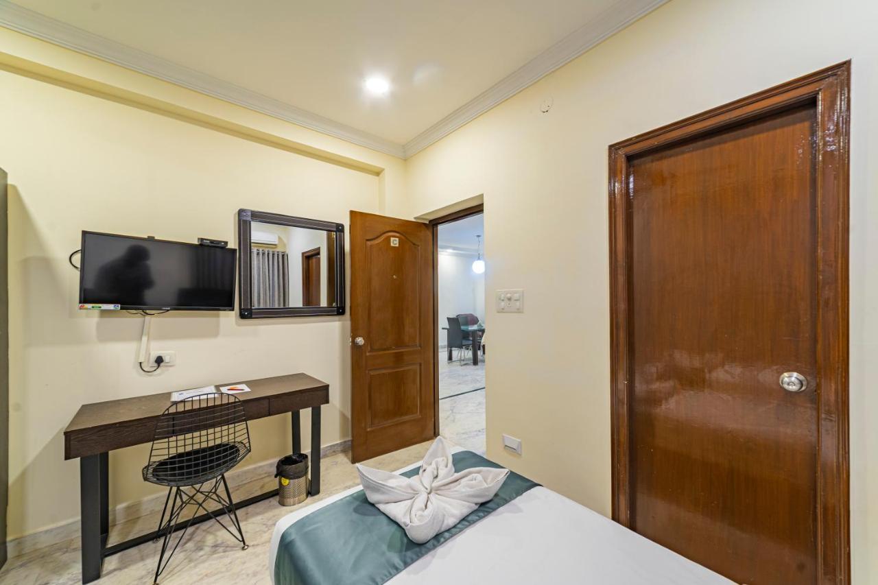 Hotel Athome , Whitefields, Kondapur Хайдарабад Экстерьер фото