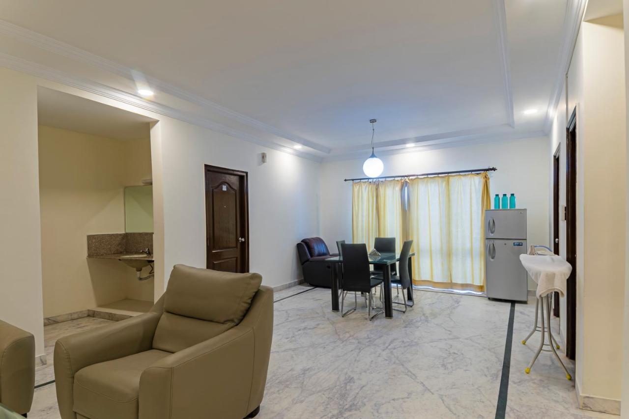 Hotel Athome , Whitefields, Kondapur Хайдарабад Экстерьер фото